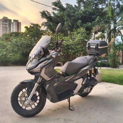 HONDA ADV 